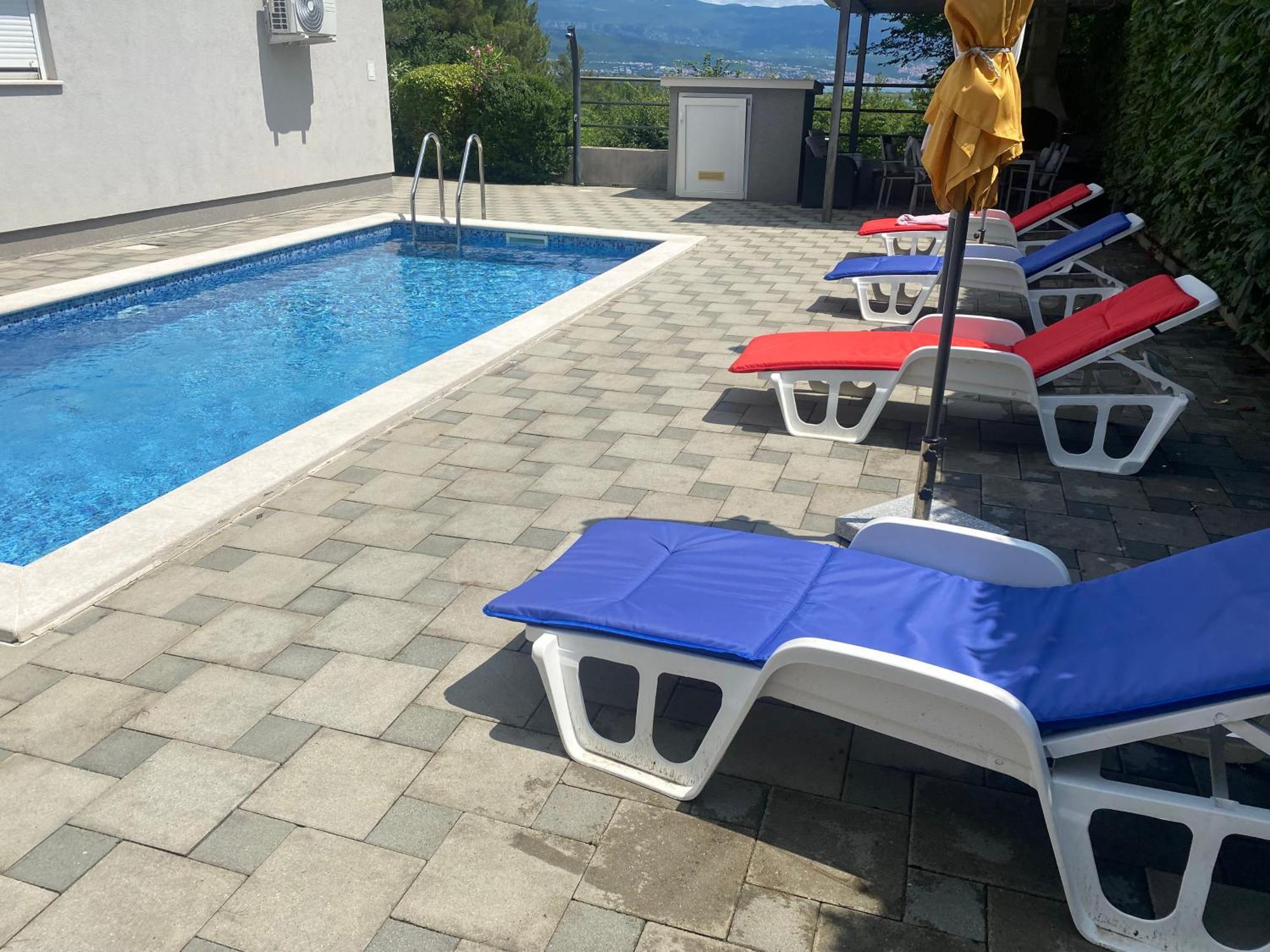 Apartments Ibis Čižići Exteriör bild