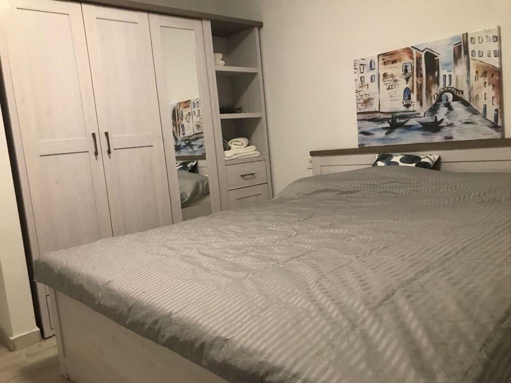 Apartments Ibis Čižići Exteriör bild